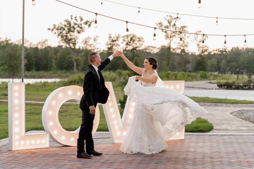 Couple with love sign