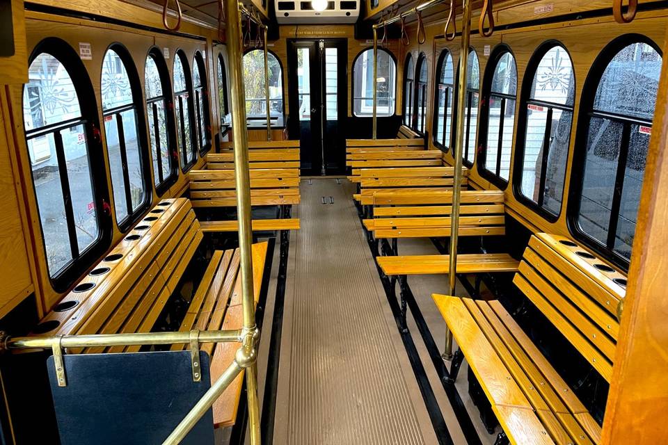 TROLLEY VINTAGE OAK INTERIOR