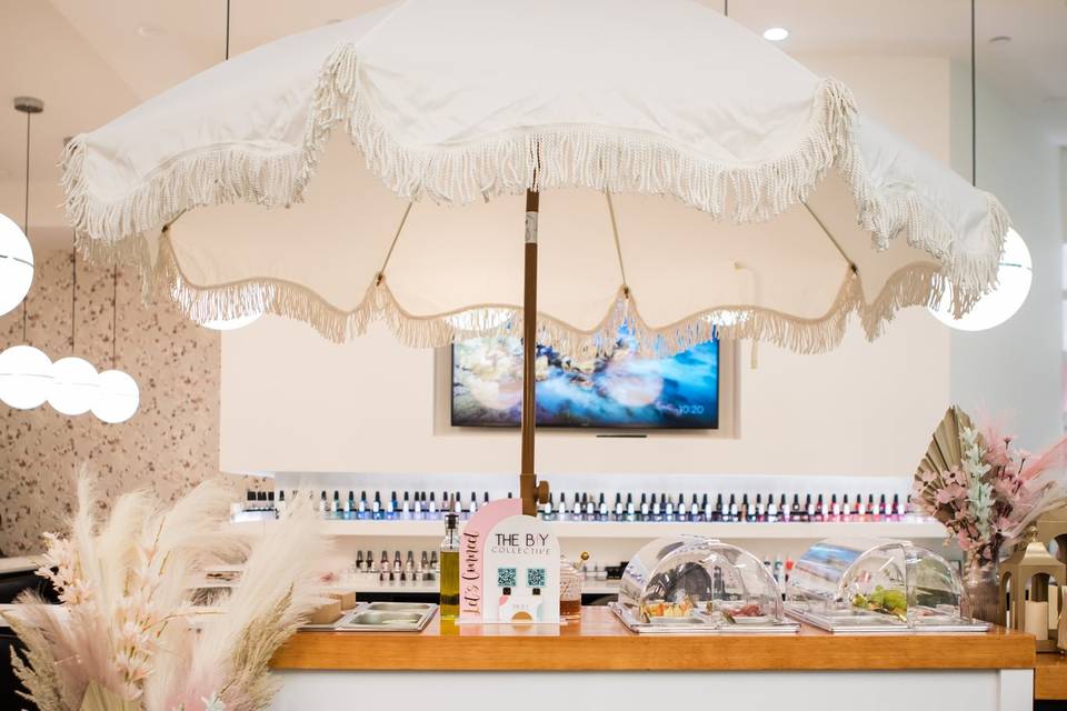 Signature Graze Me Cart