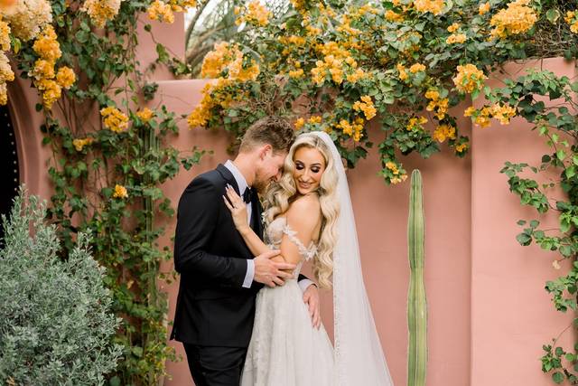 Bride & Groom in  Palm Springs