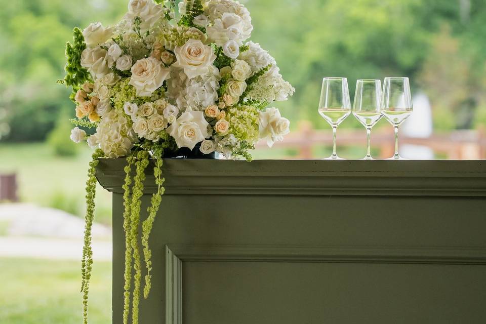 Green & white bar arrangement