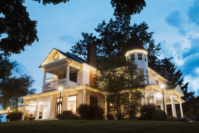 1890 Victorian House