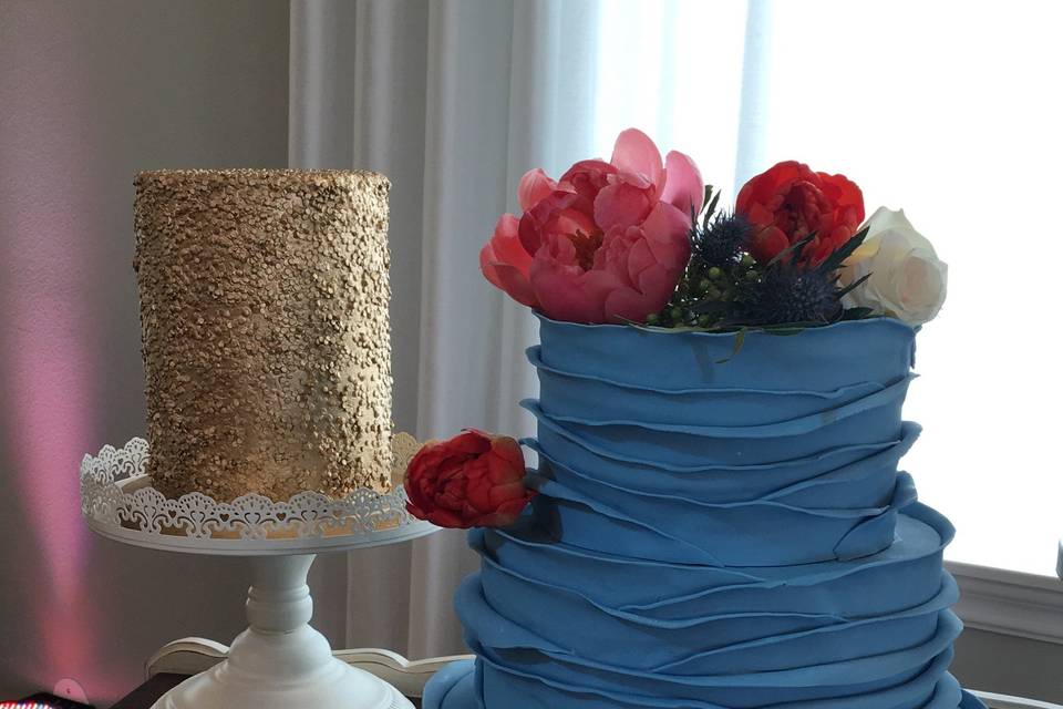 Blue textured cake