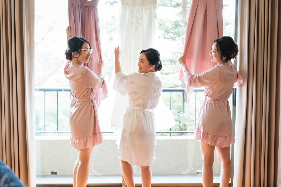 Bridal Party love!