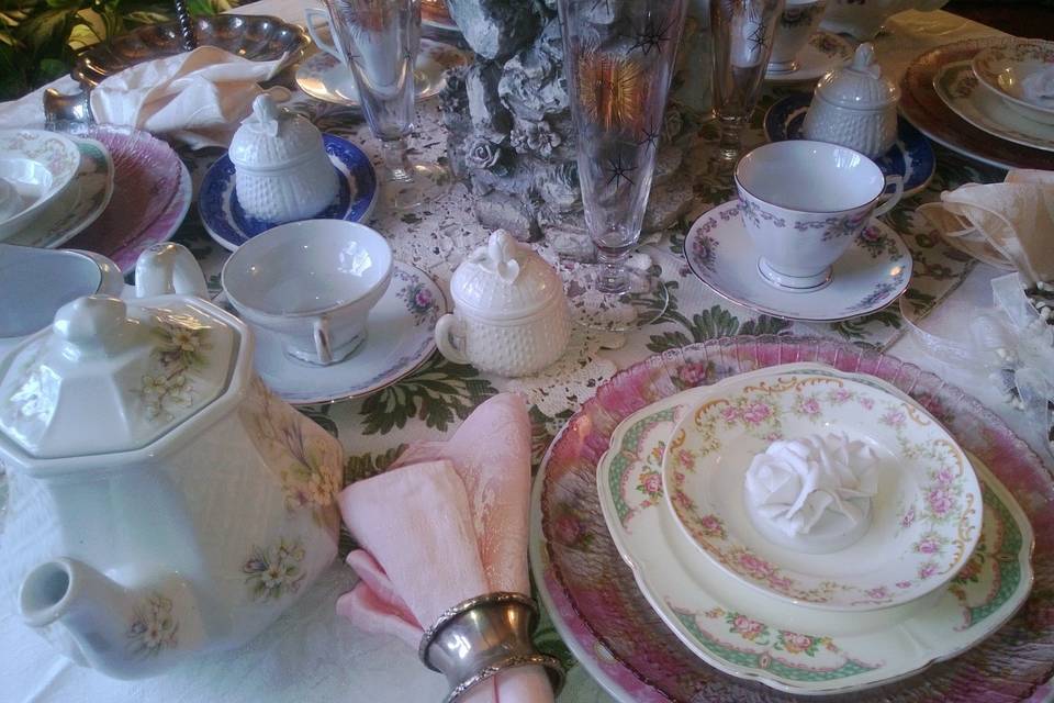 Vintage Glam Tea Party & Co.