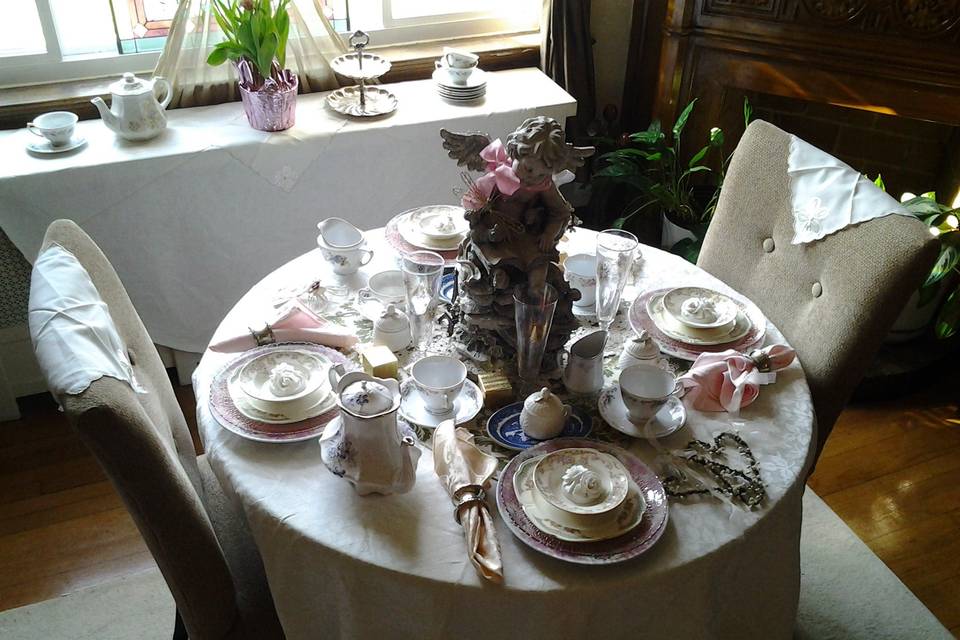 Tea for 2 - Vintage Glam Tea Party with Vintage Glam Angel Center Piece.