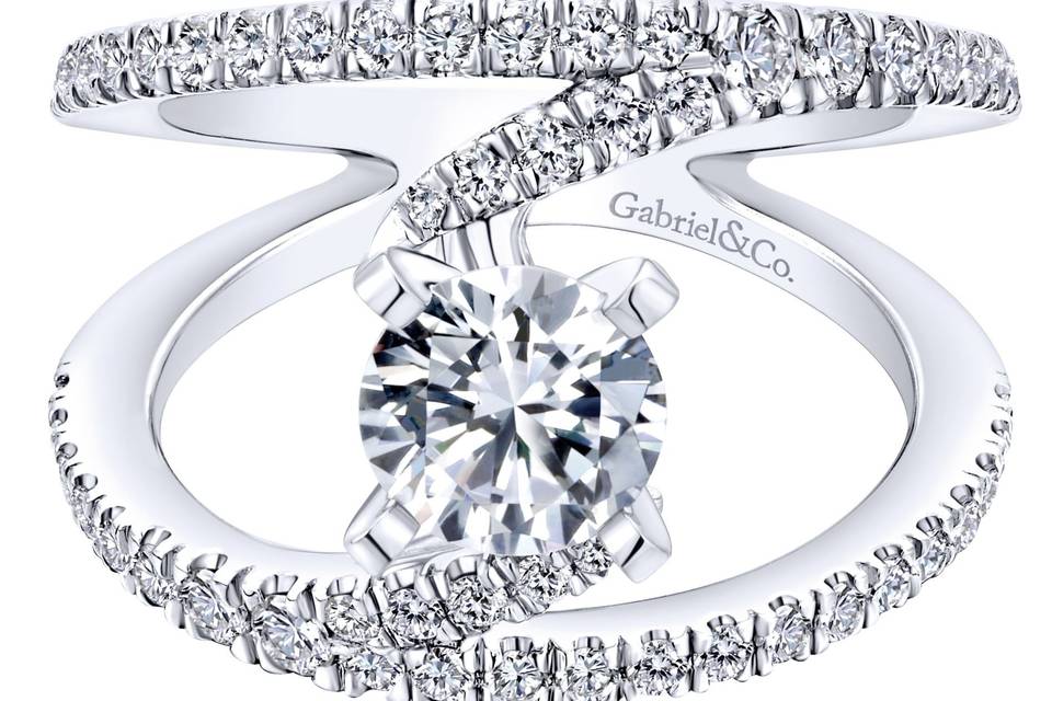 ER12416R4W44JJ	The original NOVA Renewal engagement ring  Designed so that the your most precious memory of the best day ever can gleam even brighter.