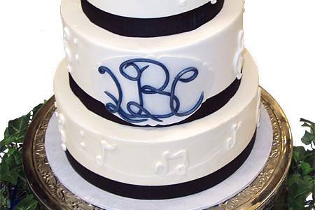 3-tier wedding cake