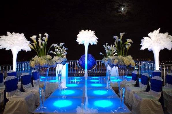 Decoration rentals.