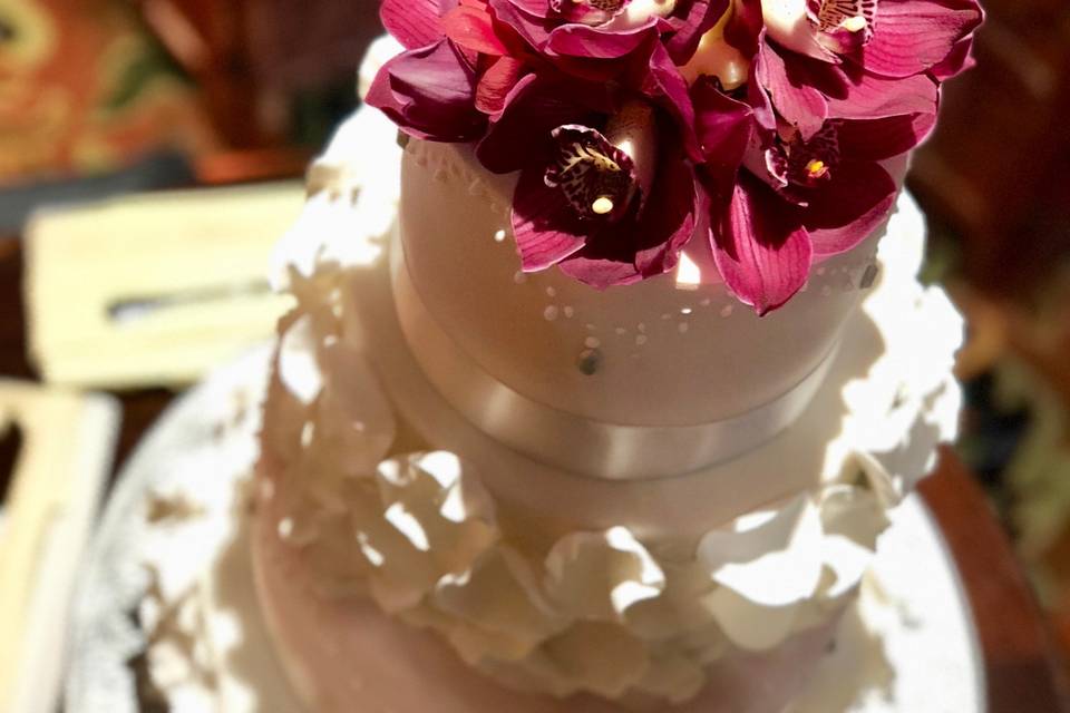 Bar Harbor Club Wedding Cake