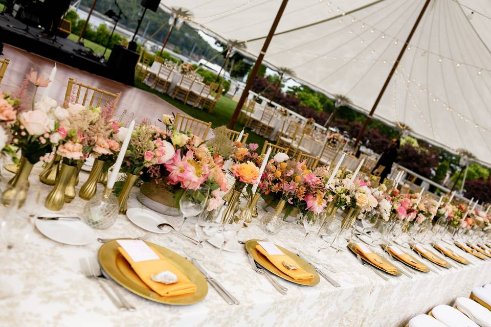 Headtable example