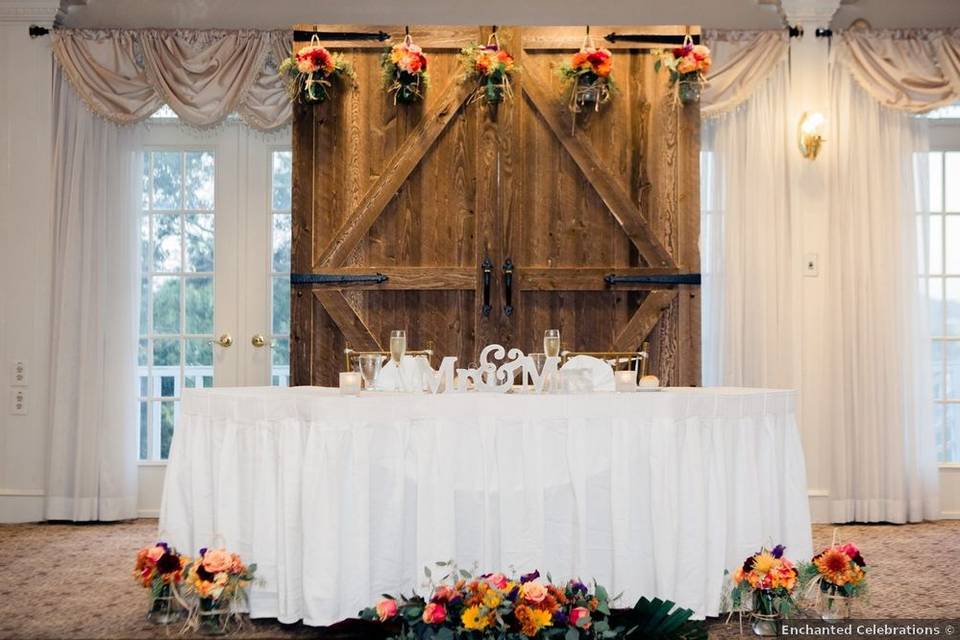 Sweetheart Table