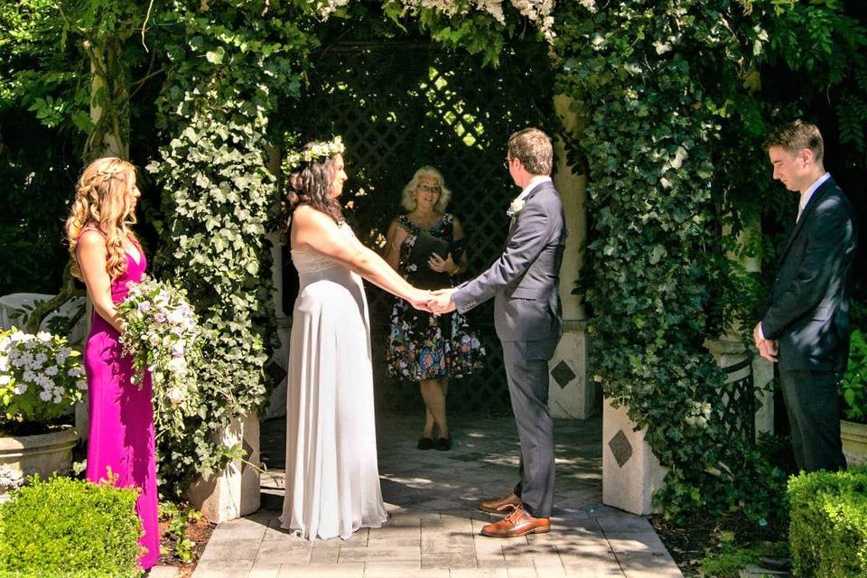 Westbury Manor officiant