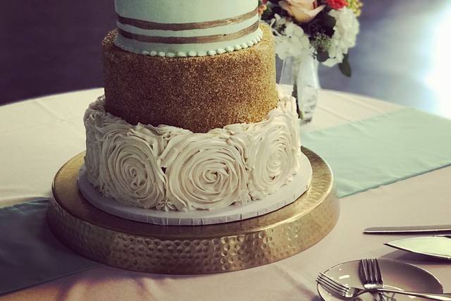 Tres Belle Cakes
