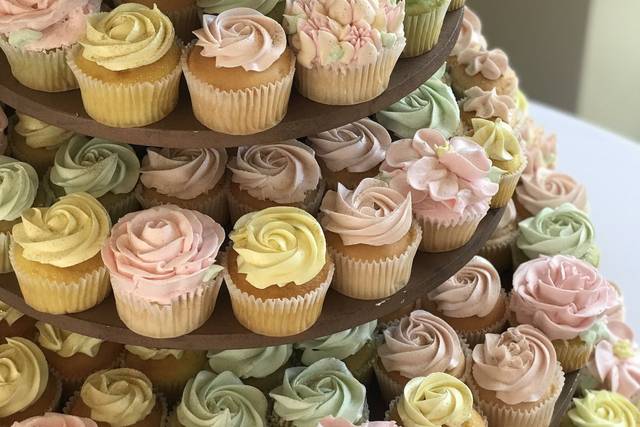Tres Belle Cakes