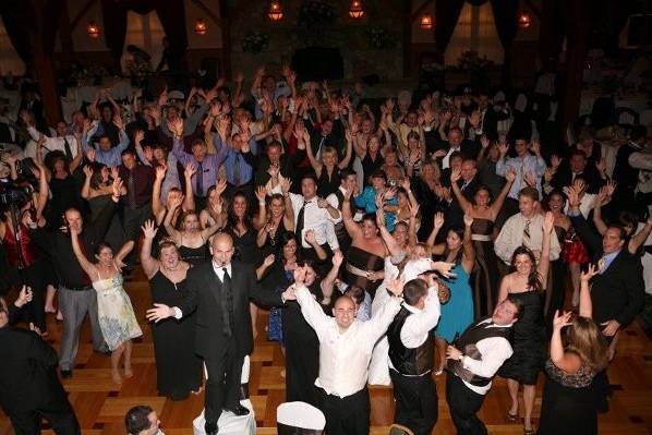 Example of how we entertain your guests.