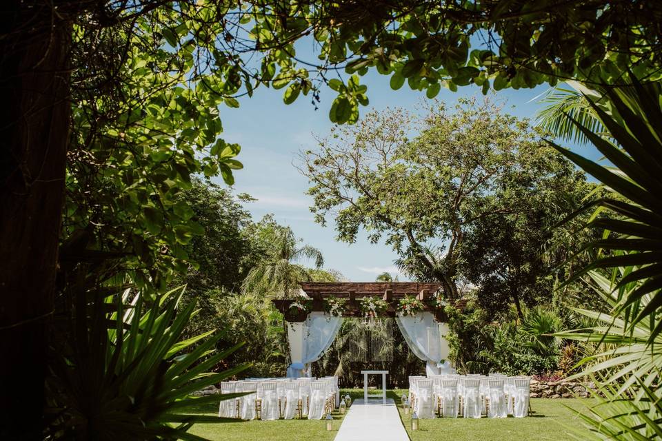 Garden ceremony