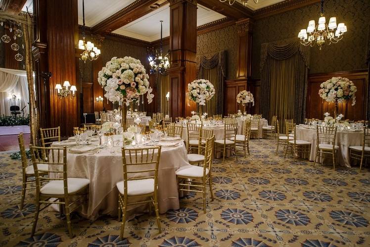 Classy table arrangements