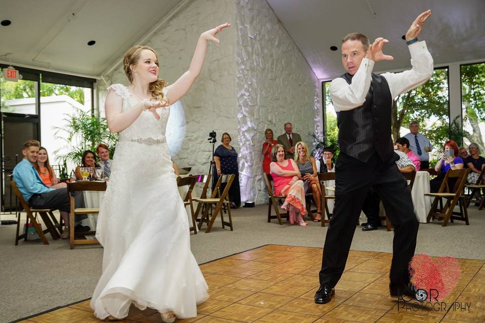 Bride & Father dancing to Michael Jackson's Thriller, at the Stonegate Mansion.