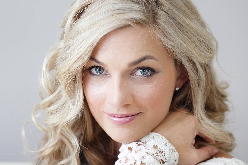Charlotte Airbrush Makeup