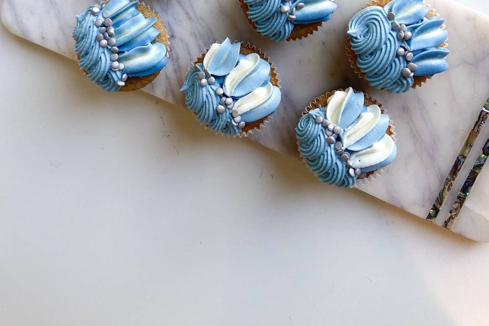 Blues cupcakes