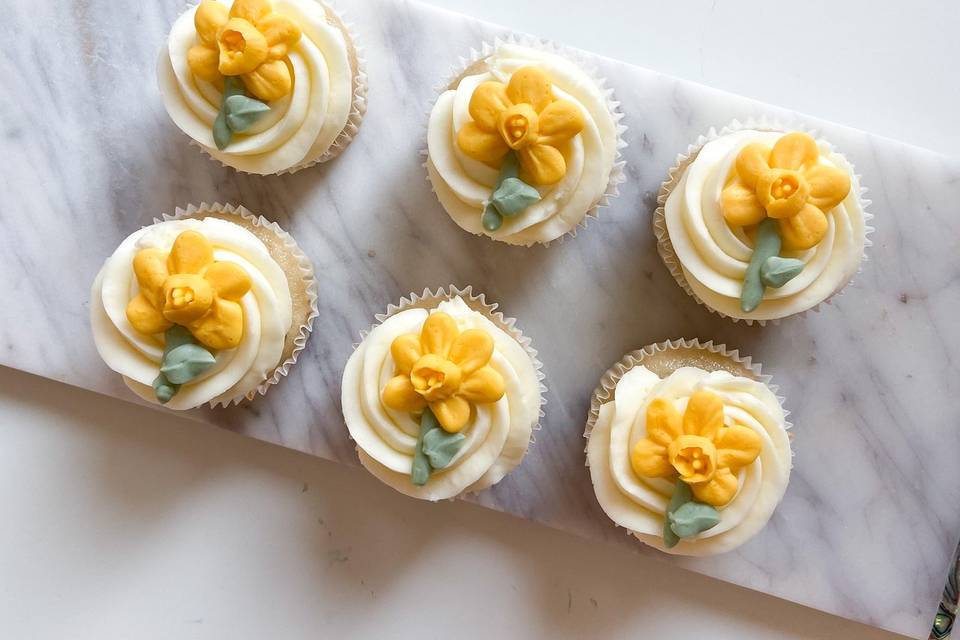 Daffodil Cupcakes