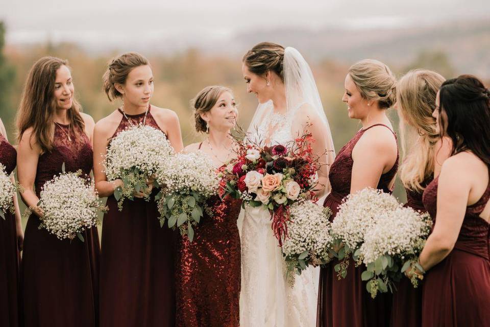 Amanda and her bridesmaids