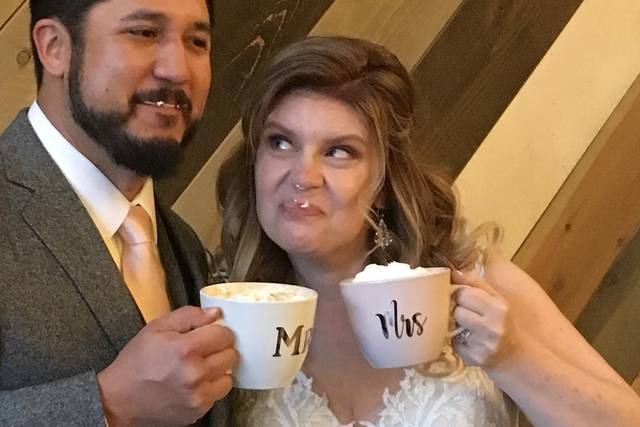 Mr & Mrs.
