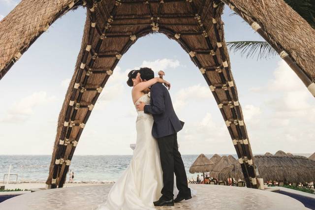Sweet newlyweds kiss