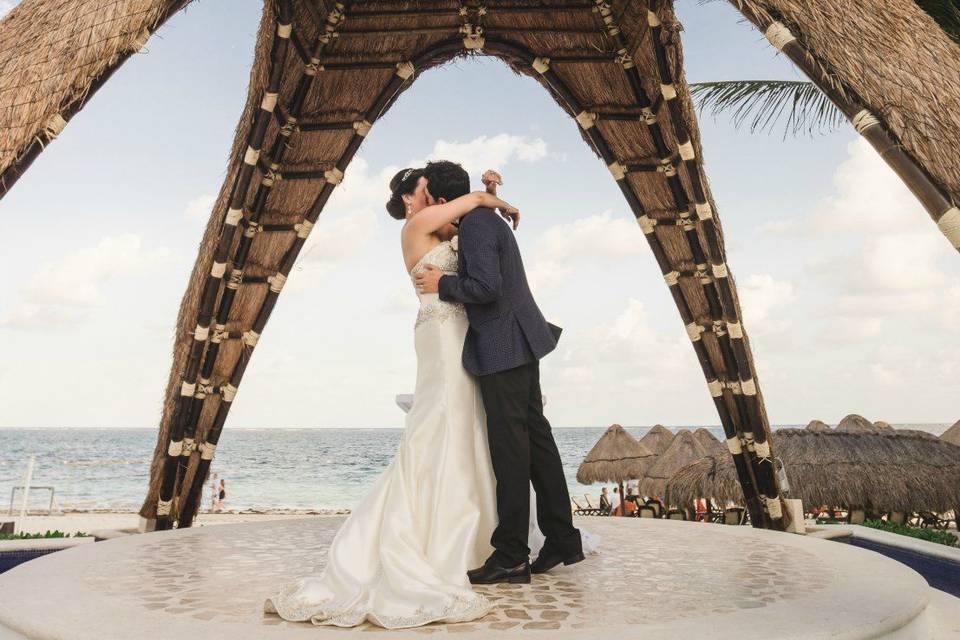 Sweet newlyweds kiss