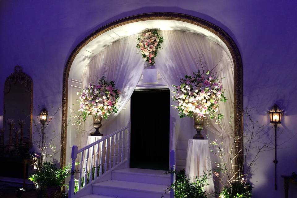 Entrance with floral anrrangement