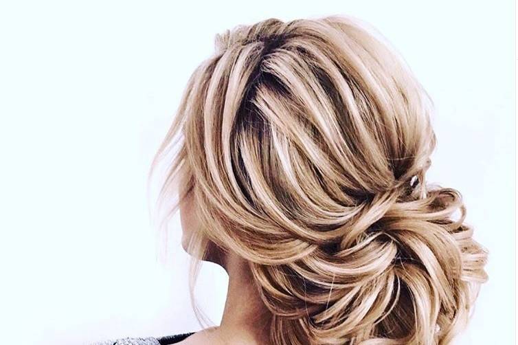 Low updo