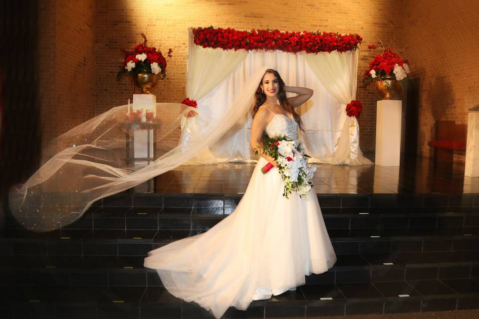 beautiful November bride