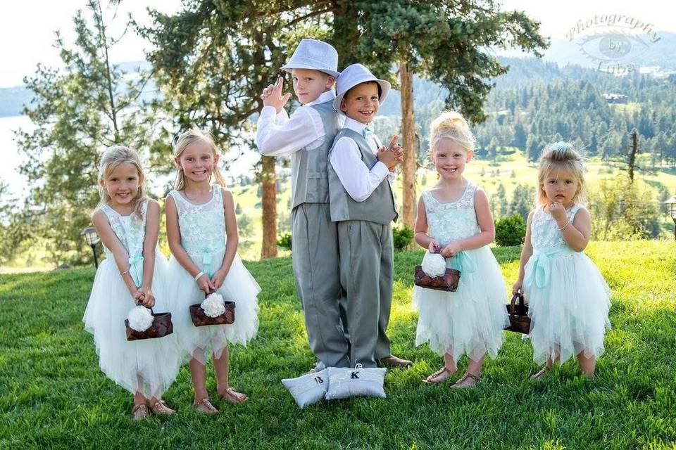 Bridal attendants