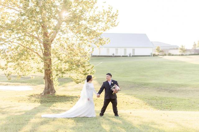 Brandon & Lindsay Lutz Photography