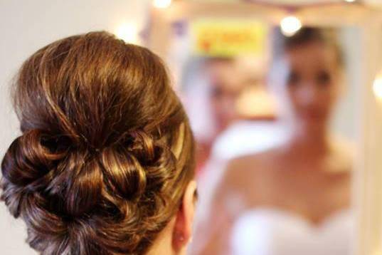 J. Tailor Salon