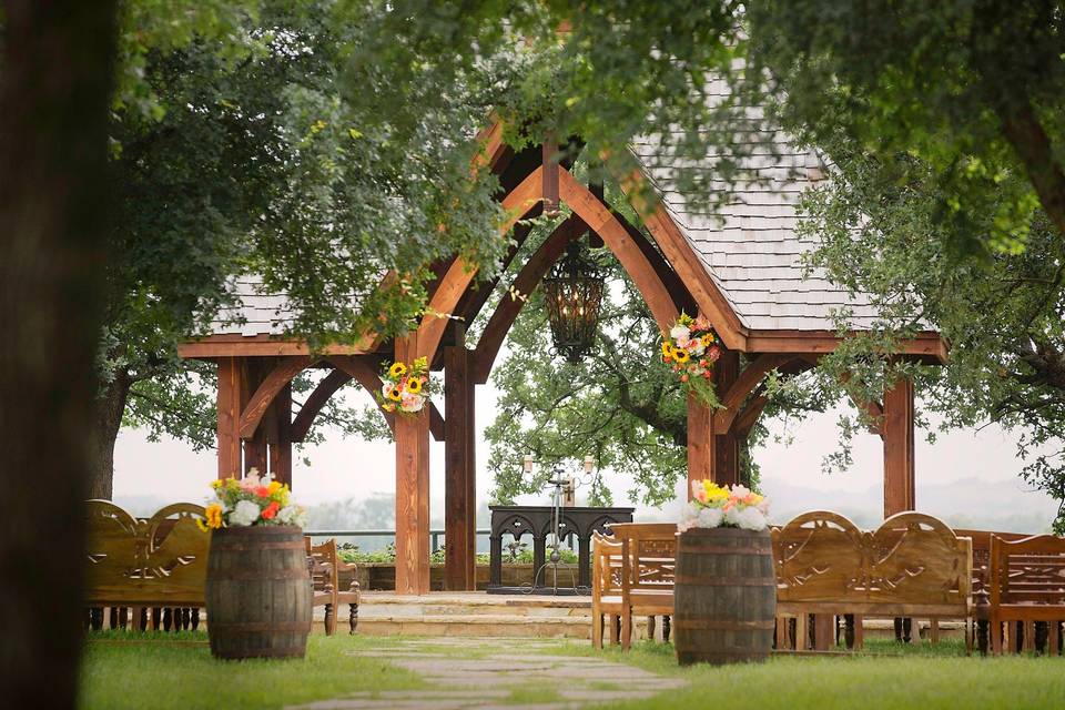 Outdoor Ceremony