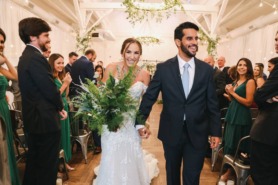 Bride and groom at 14Tenn