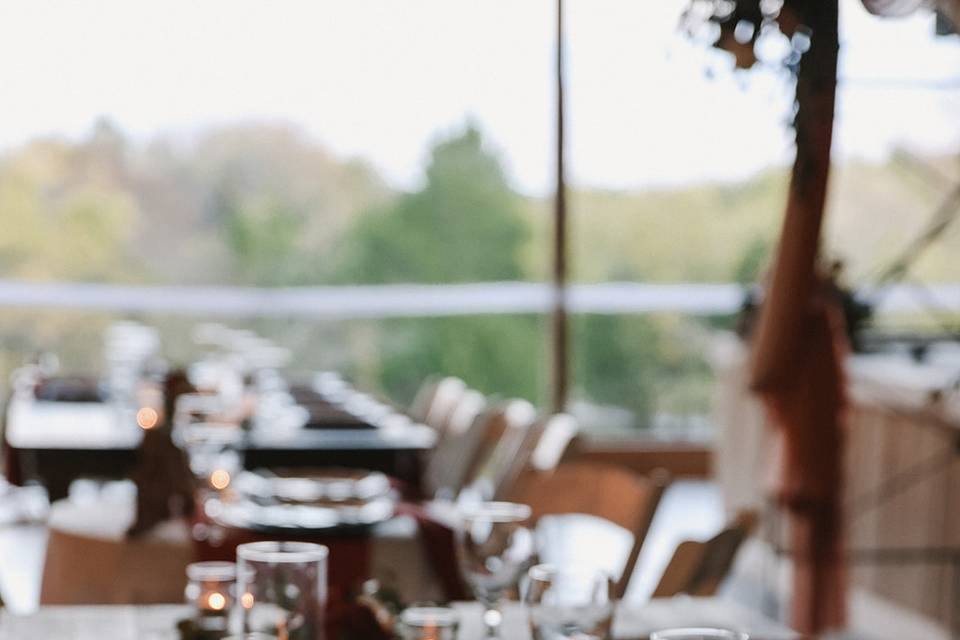 Autumn table scape