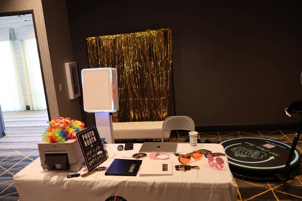 SilverFire Photo Booth Rental