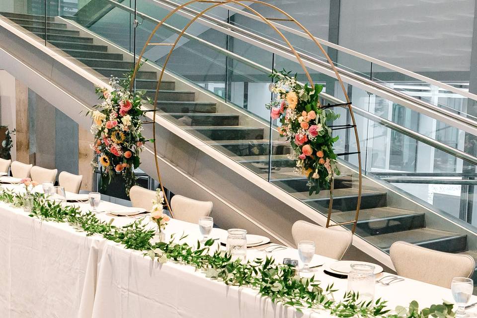 Arch & Head Table.jpg