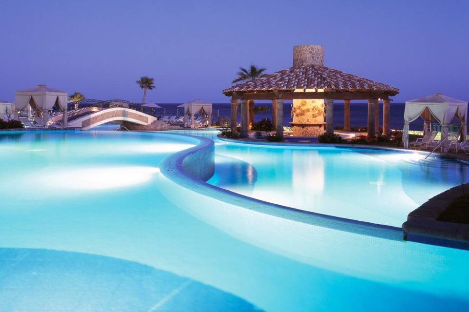 All inclusive resort pool!