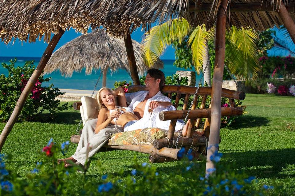 Relax together!