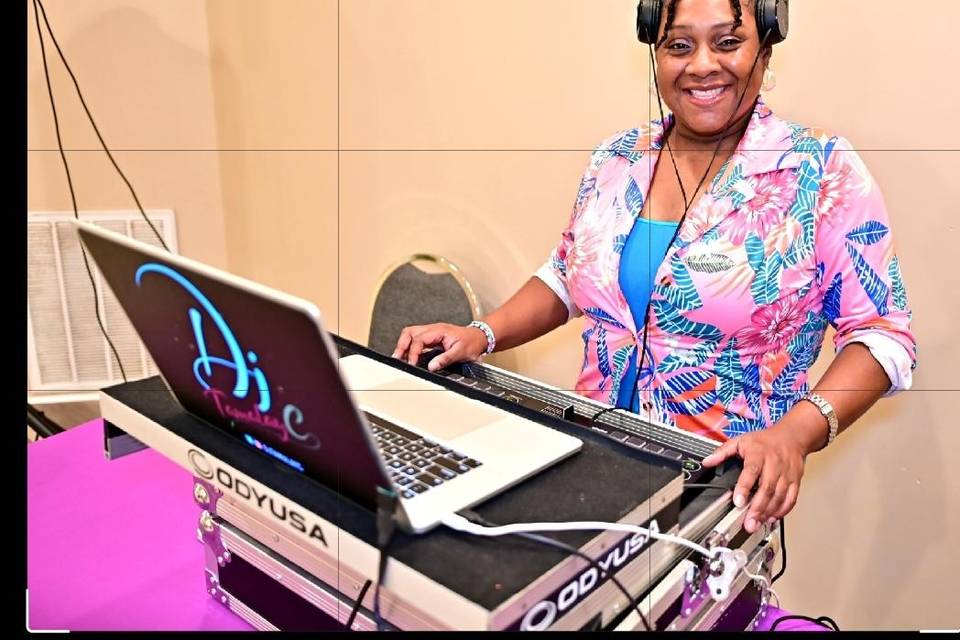 DJ Tamalay C
