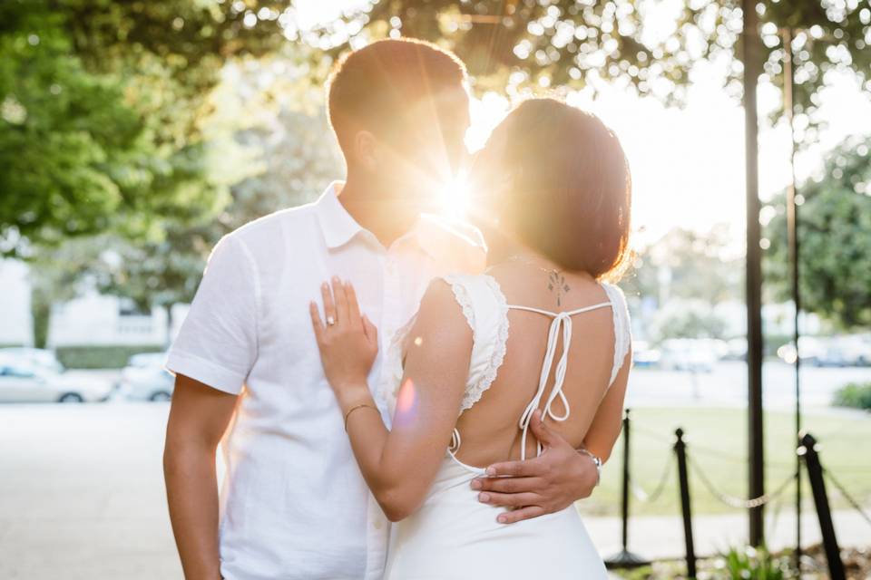C3-couple-sun-flare-embrace.jpg