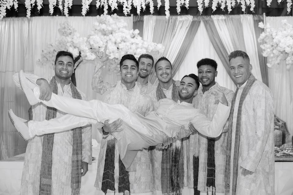 Groomsmen
