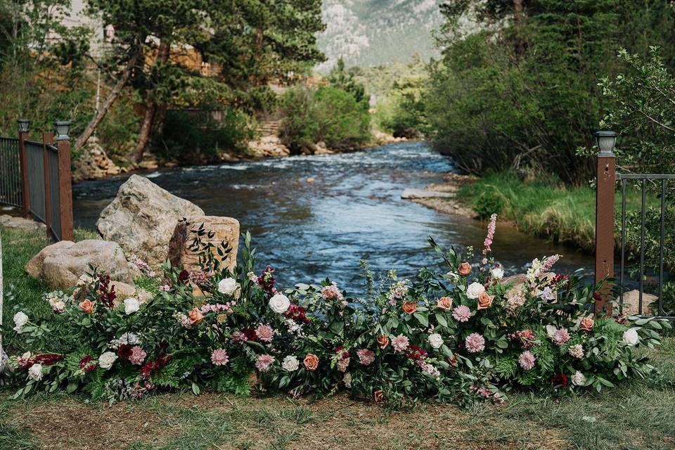 Wedding in the forest