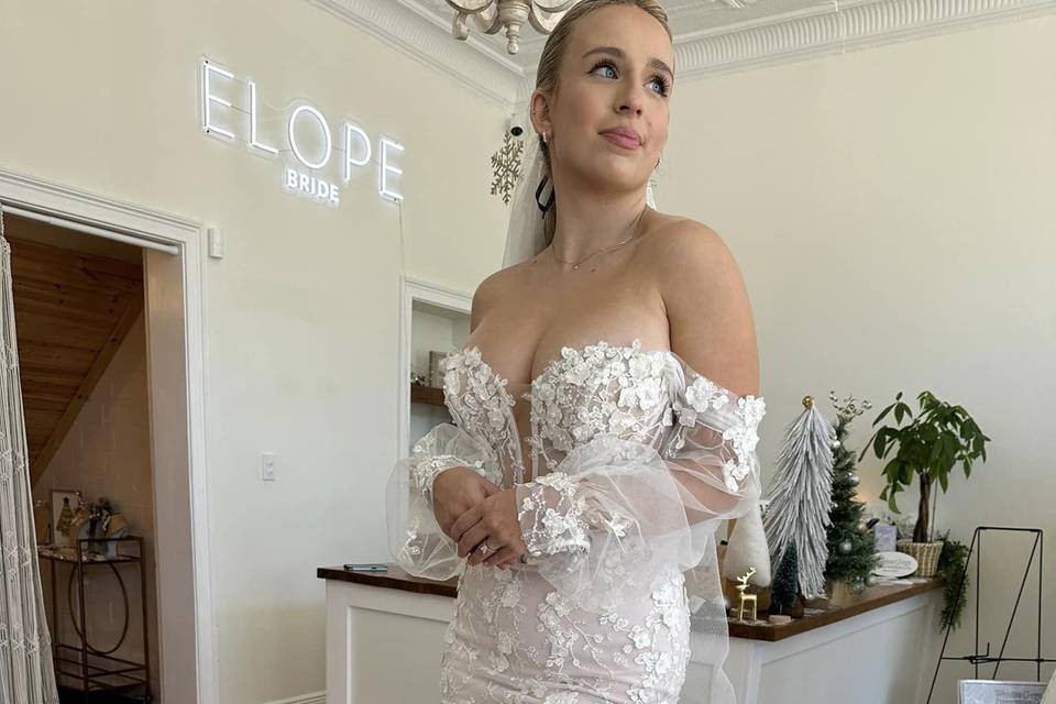 ELOPE BRIDE