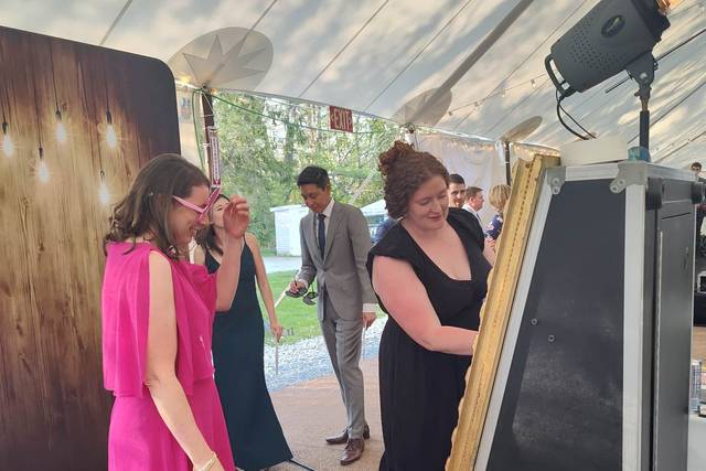 Unique Vermont Photo Booth Rentals for Your Next Event