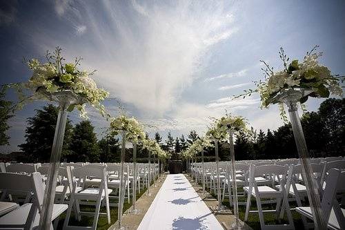 Ceremony setting